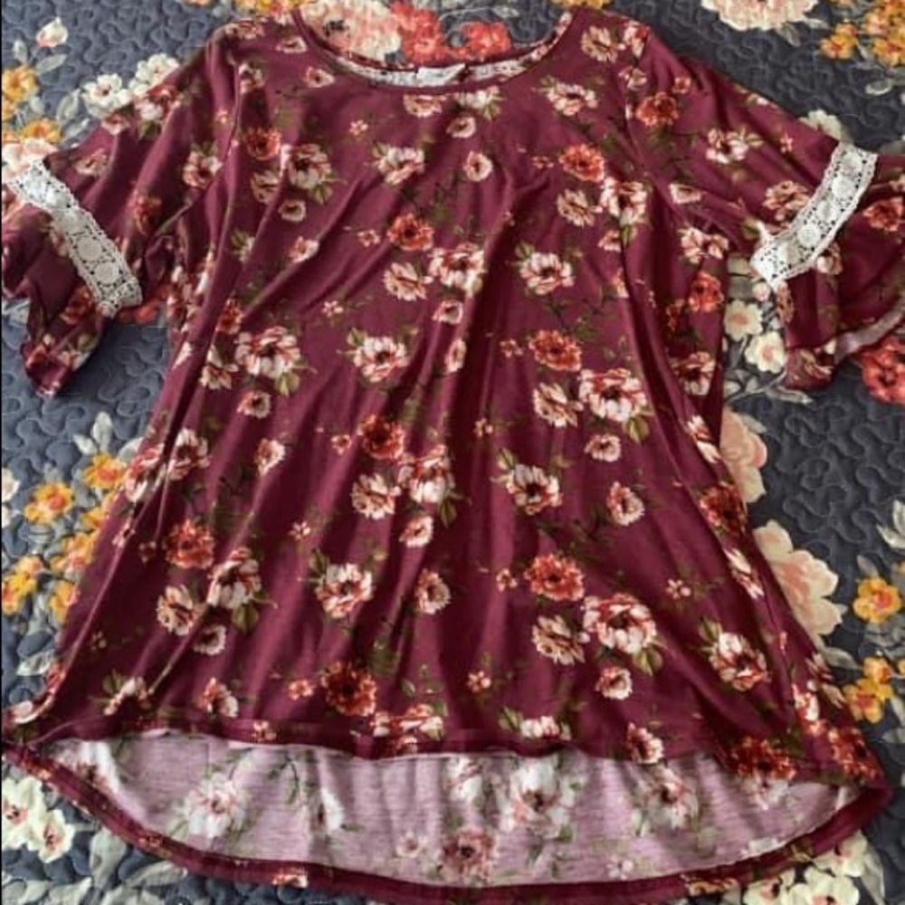 Lace floral top